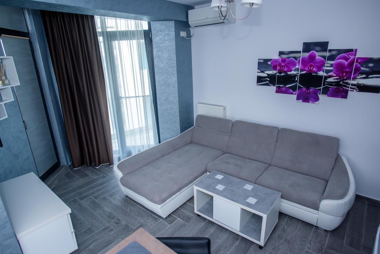 Constantinos Apartment Mamaia Nord Navodari Exterior photo